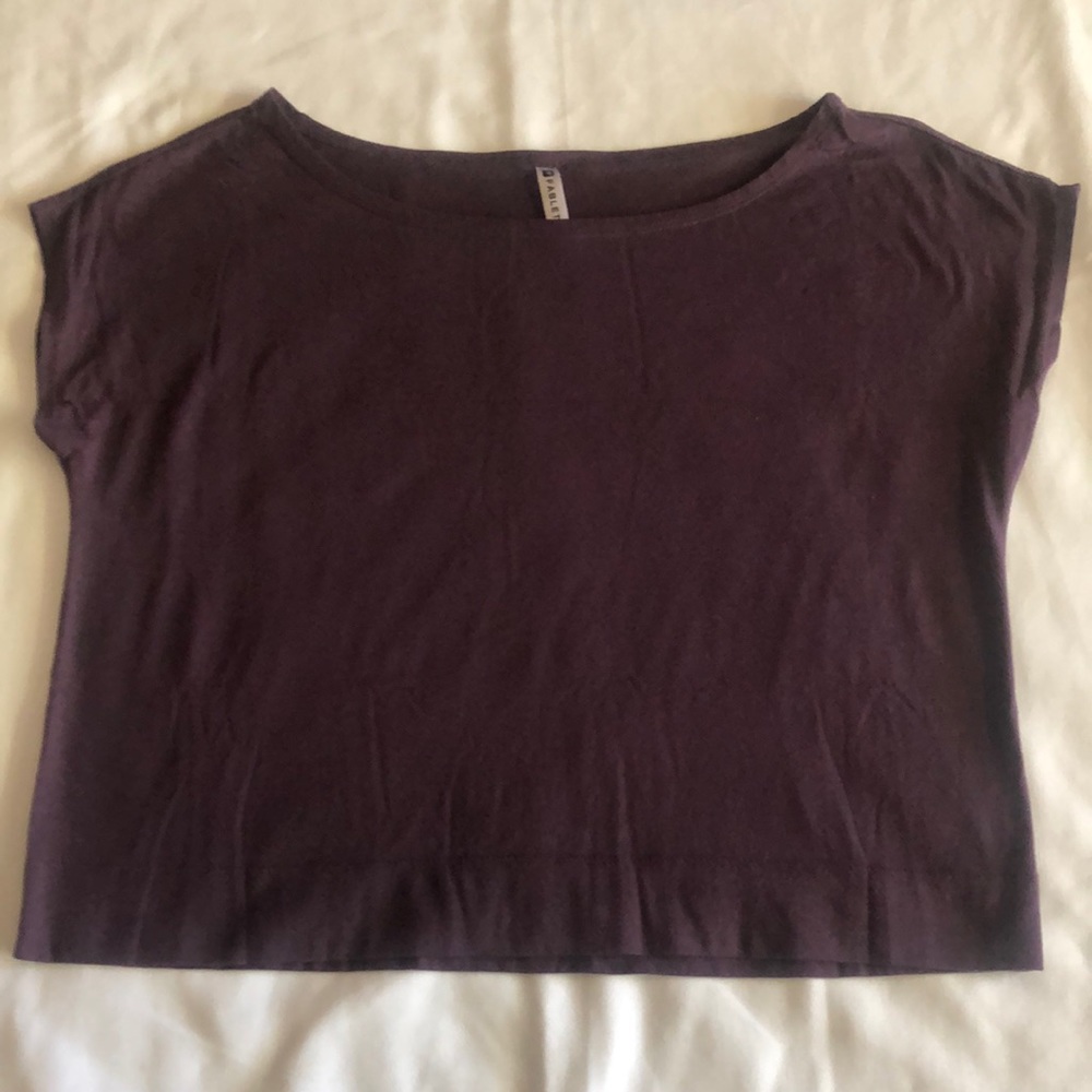 Fabletics short sleeve tee
